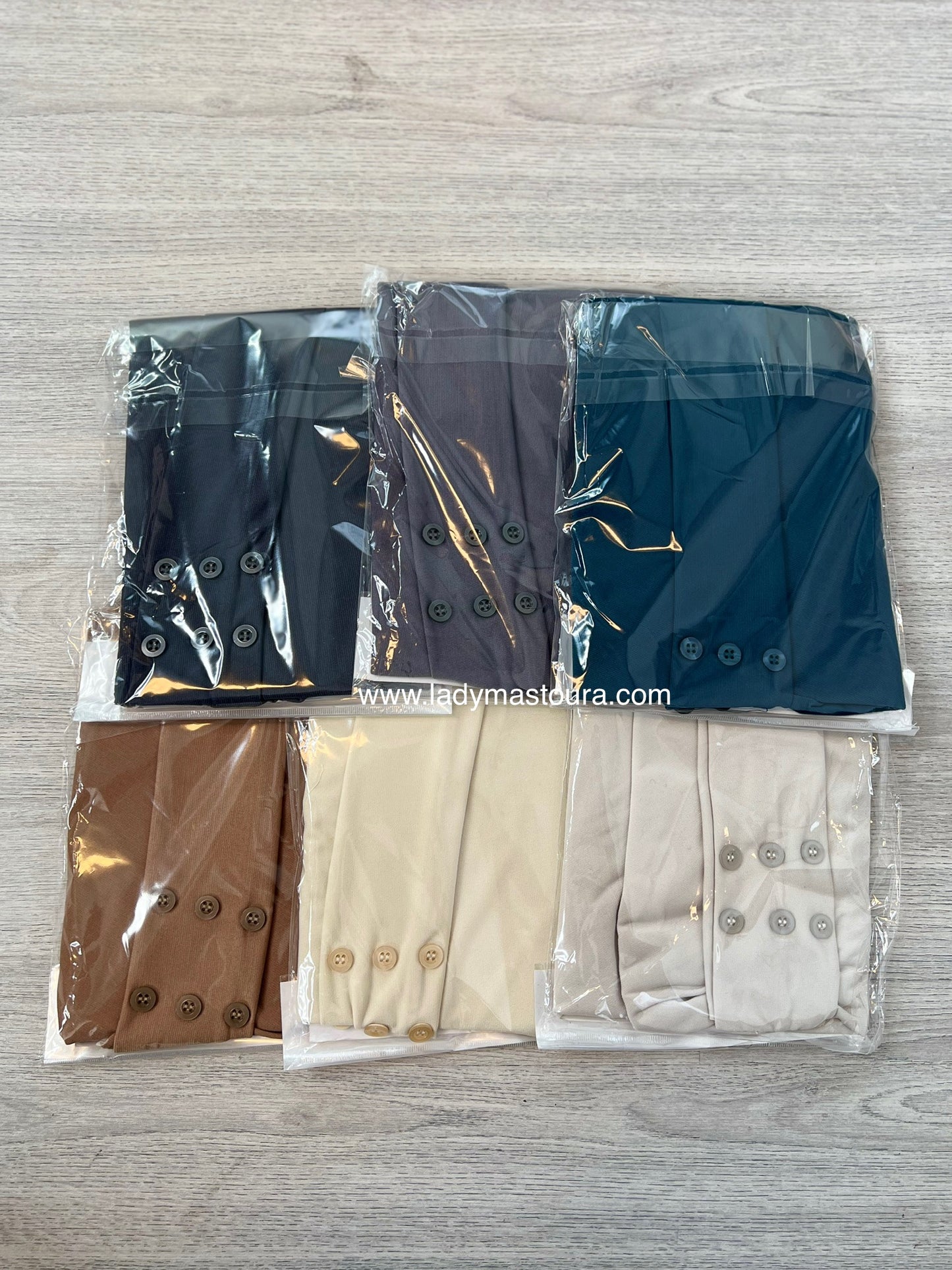 Hijab à bouton en jersey premium - plusieurs coloris