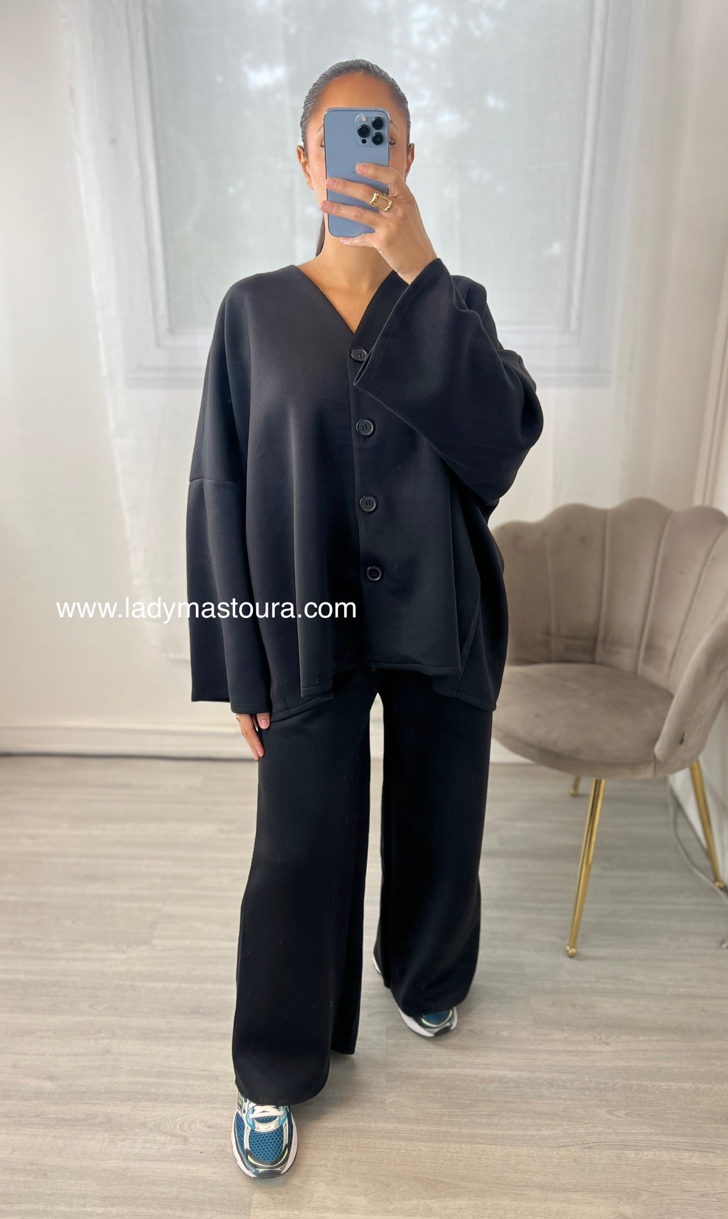 Ensemble Comfy à bouton - Noir