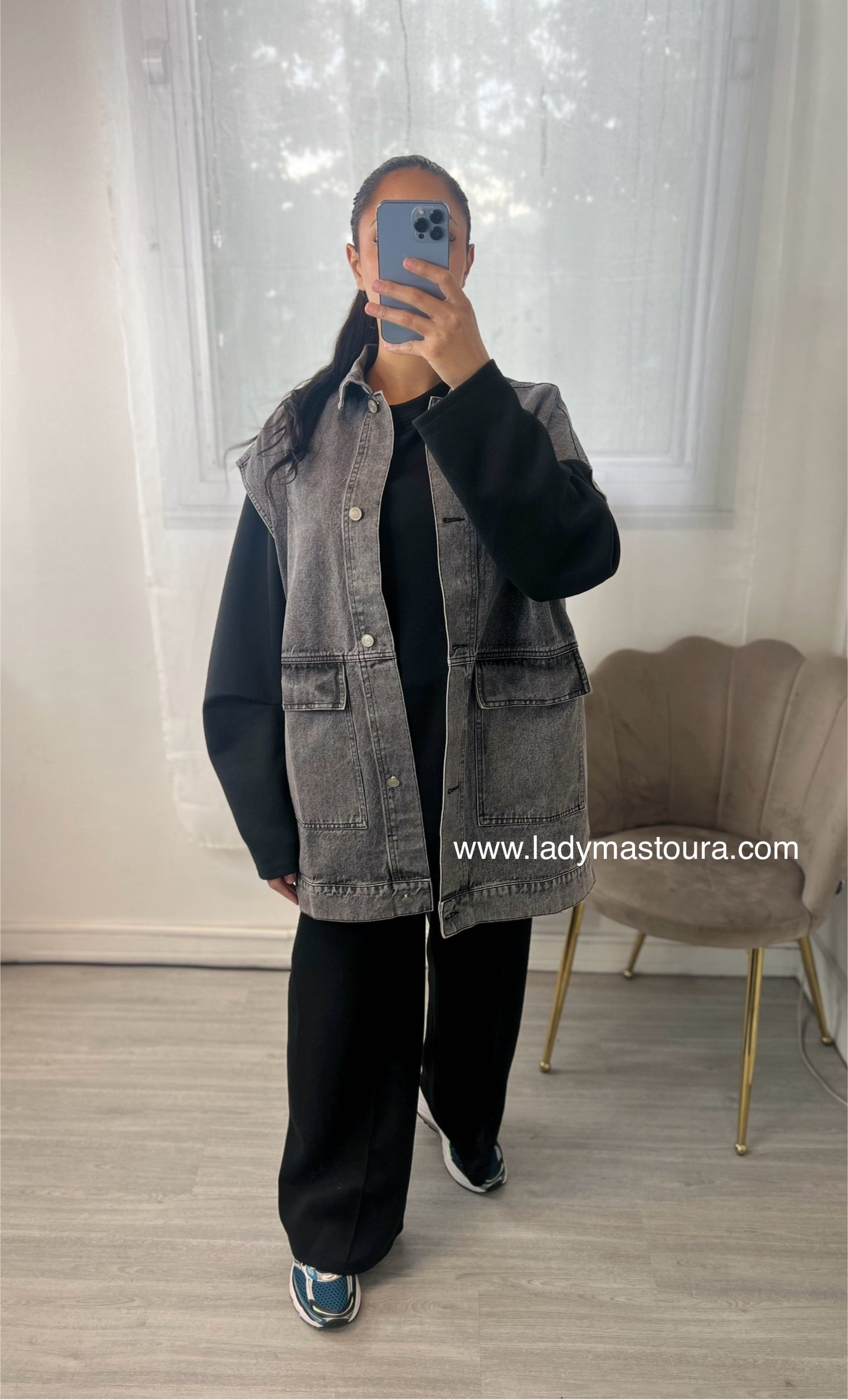 Veste en jean sans manches - Grise
