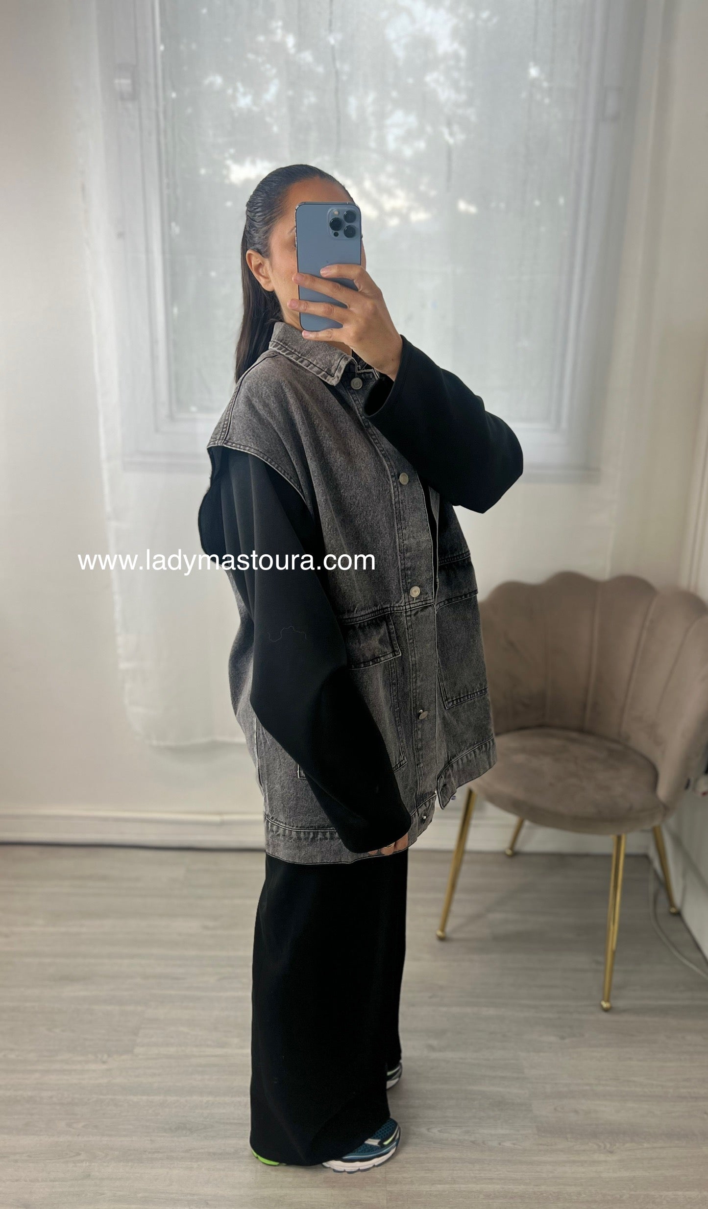 Veste en jean sans manches - Grise