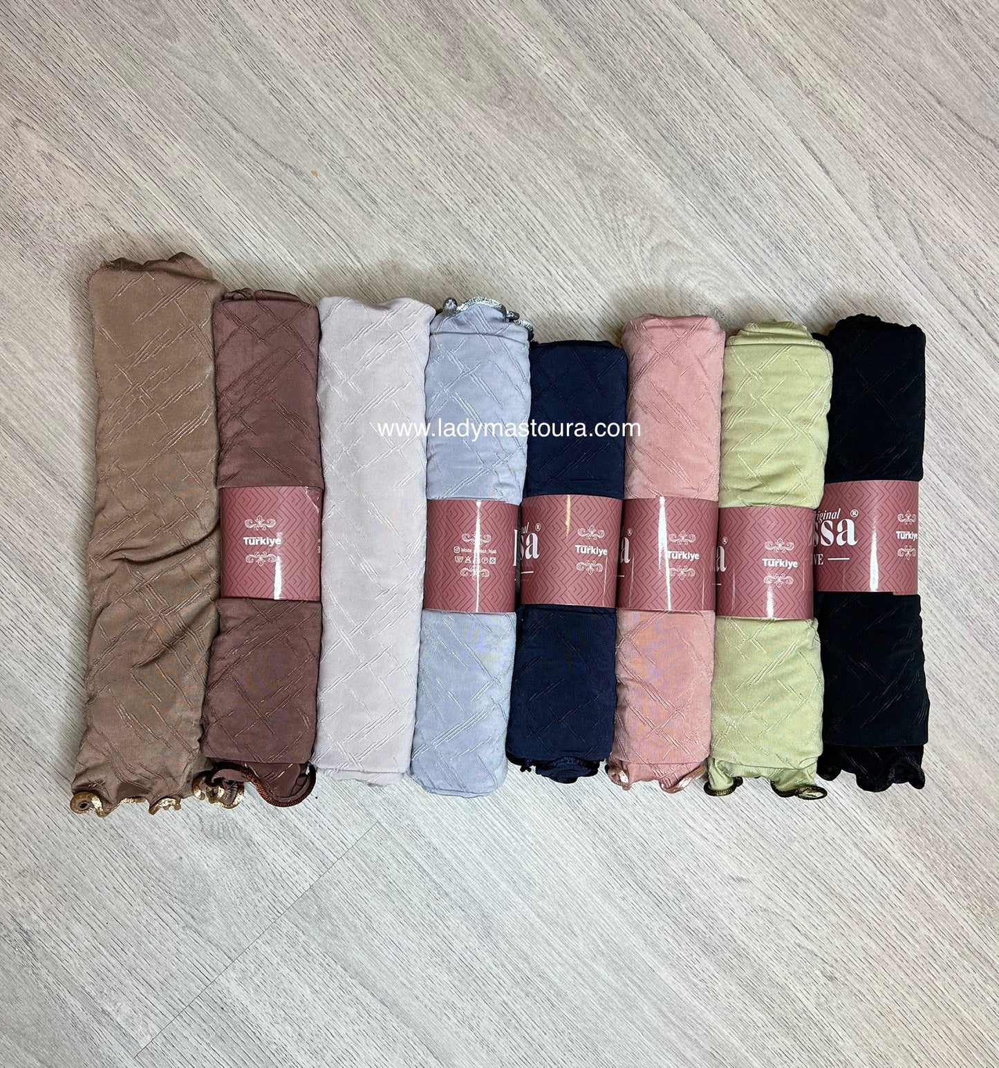 Hijab Monogramme -  ( plusieurs coloris)