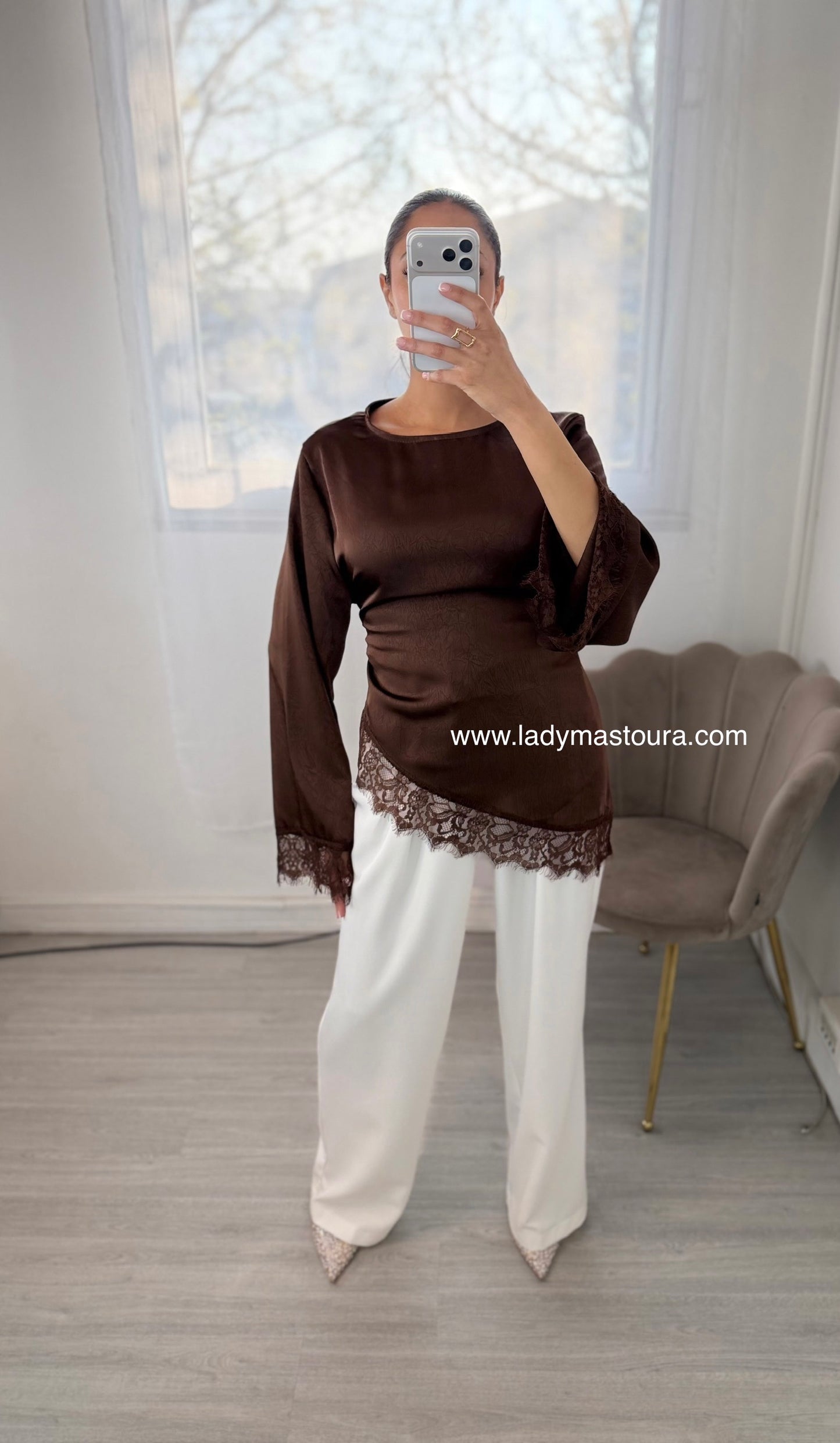 Blouse dentelle (Plusieurs coloris)