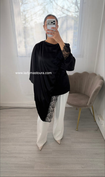 Blouse satinée dentelle - Noire